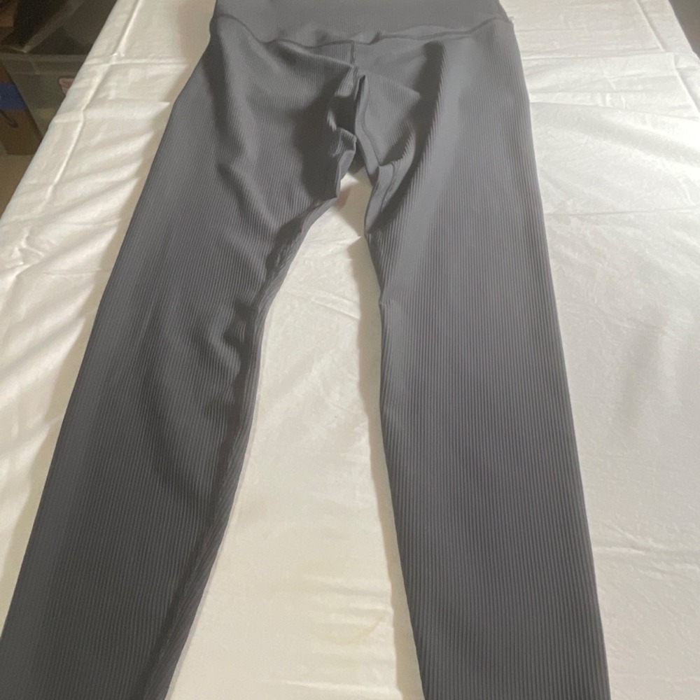Bloch Women's Gray Ribbed Ankle Leggings, Elastic Waist, Logo Accent Size M
